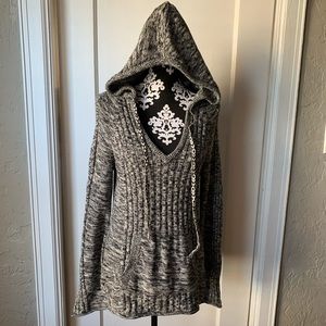 Roxy V-Neck Sweater Hoodie White/Black Size L